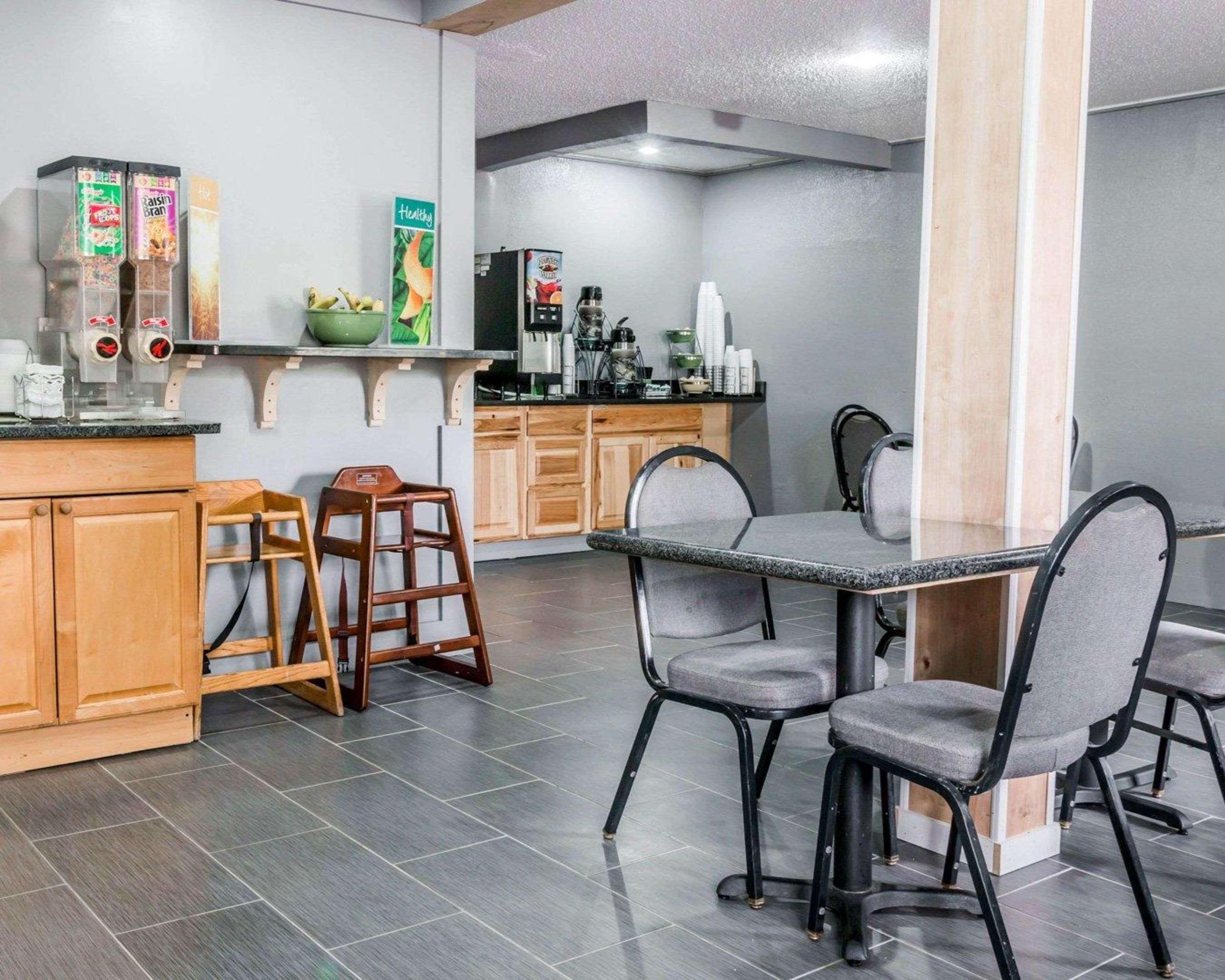 Quality Inn Grand Rapids North Walker Luaran gambar