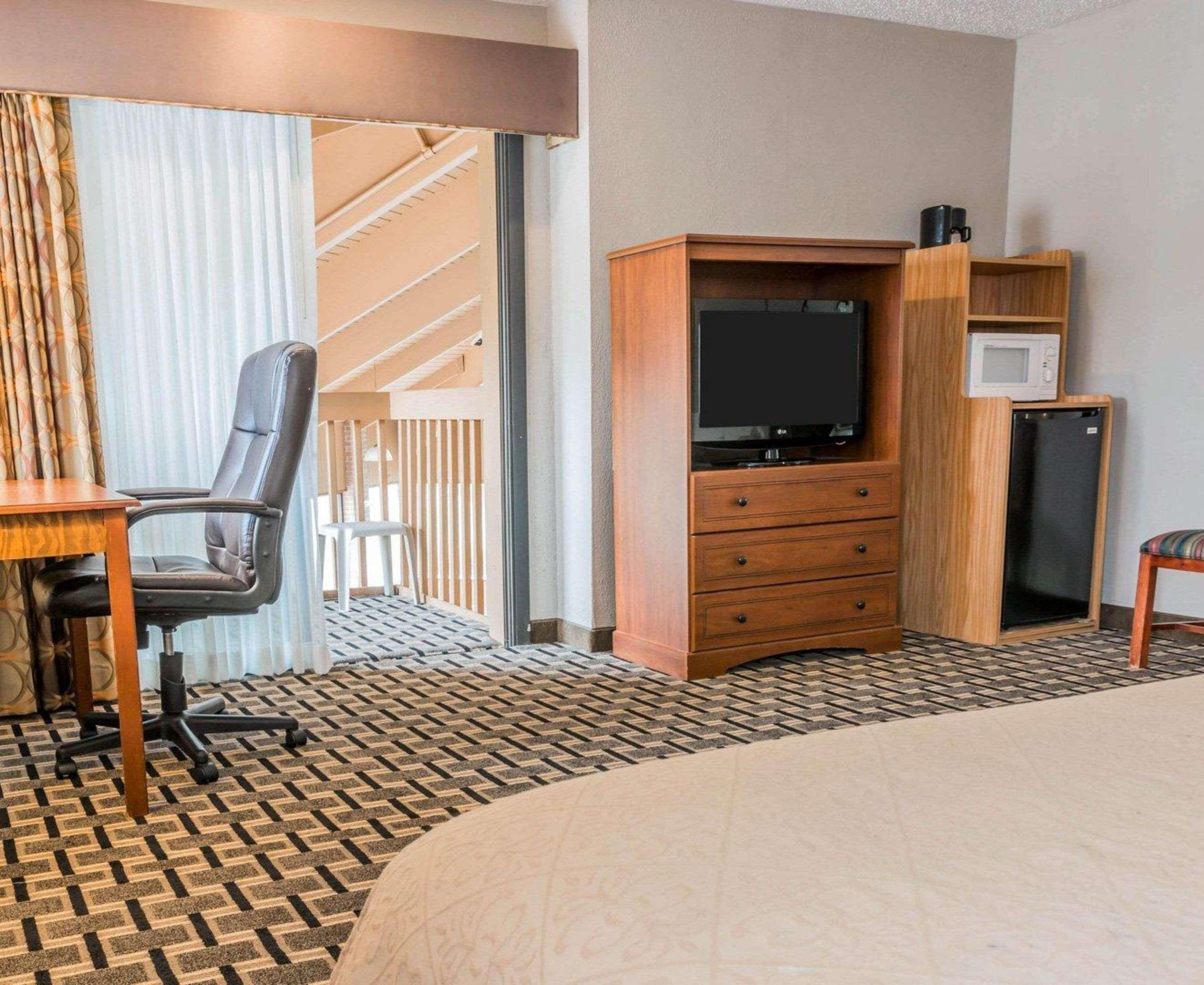 Quality Inn Grand Rapids North Walker Luaran gambar