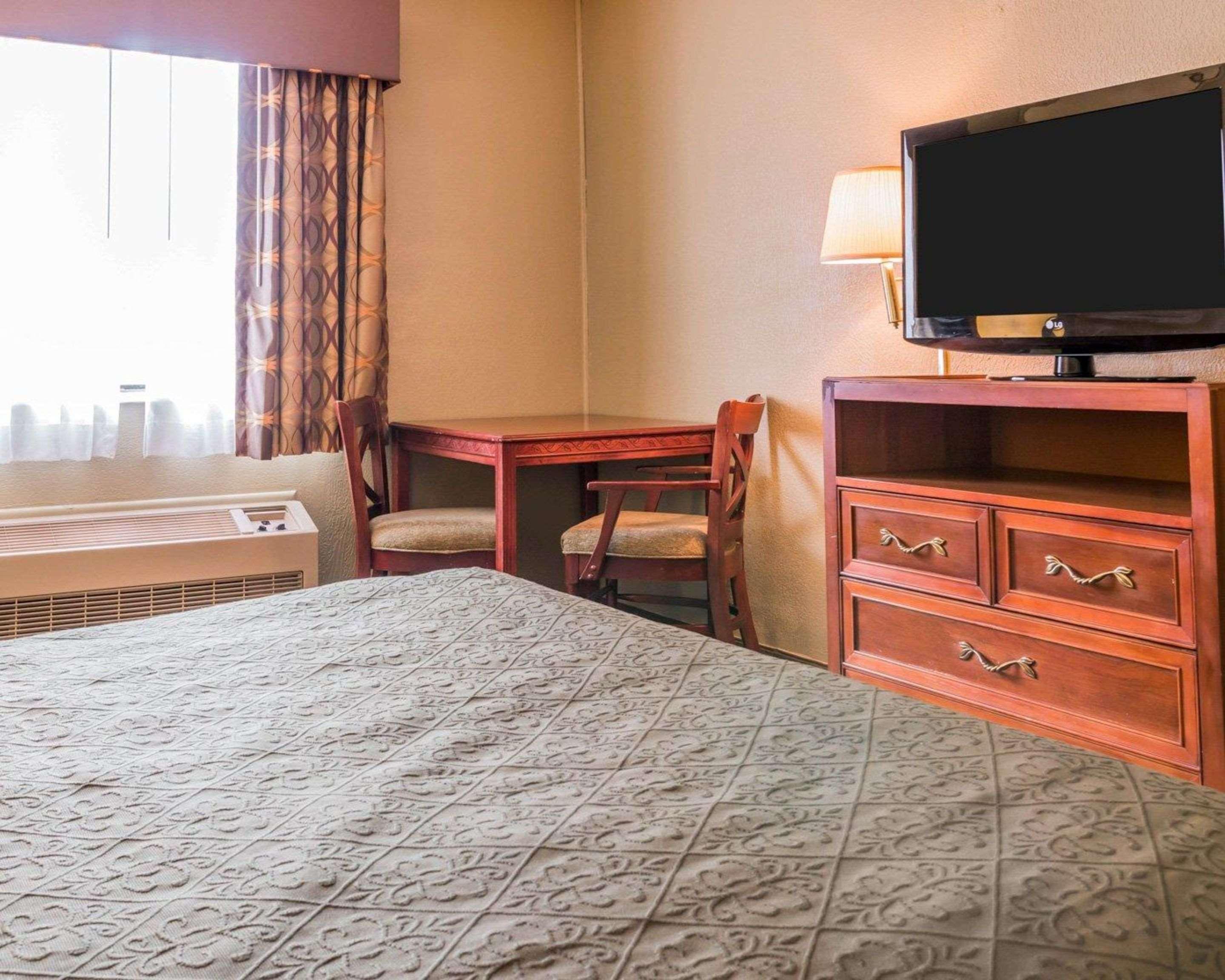 Quality Inn Grand Rapids North Walker Luaran gambar