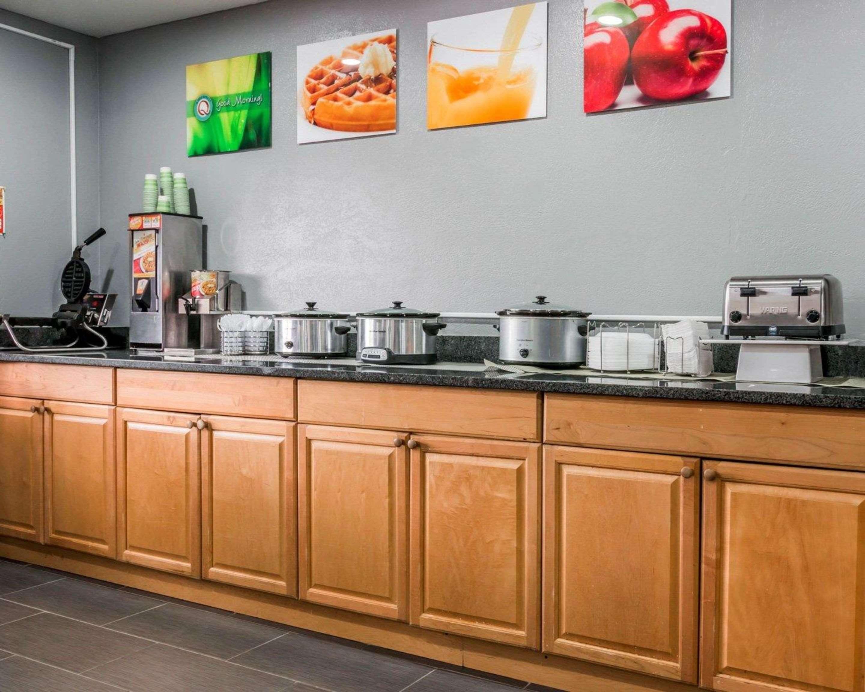 Quality Inn Grand Rapids North Walker Luaran gambar