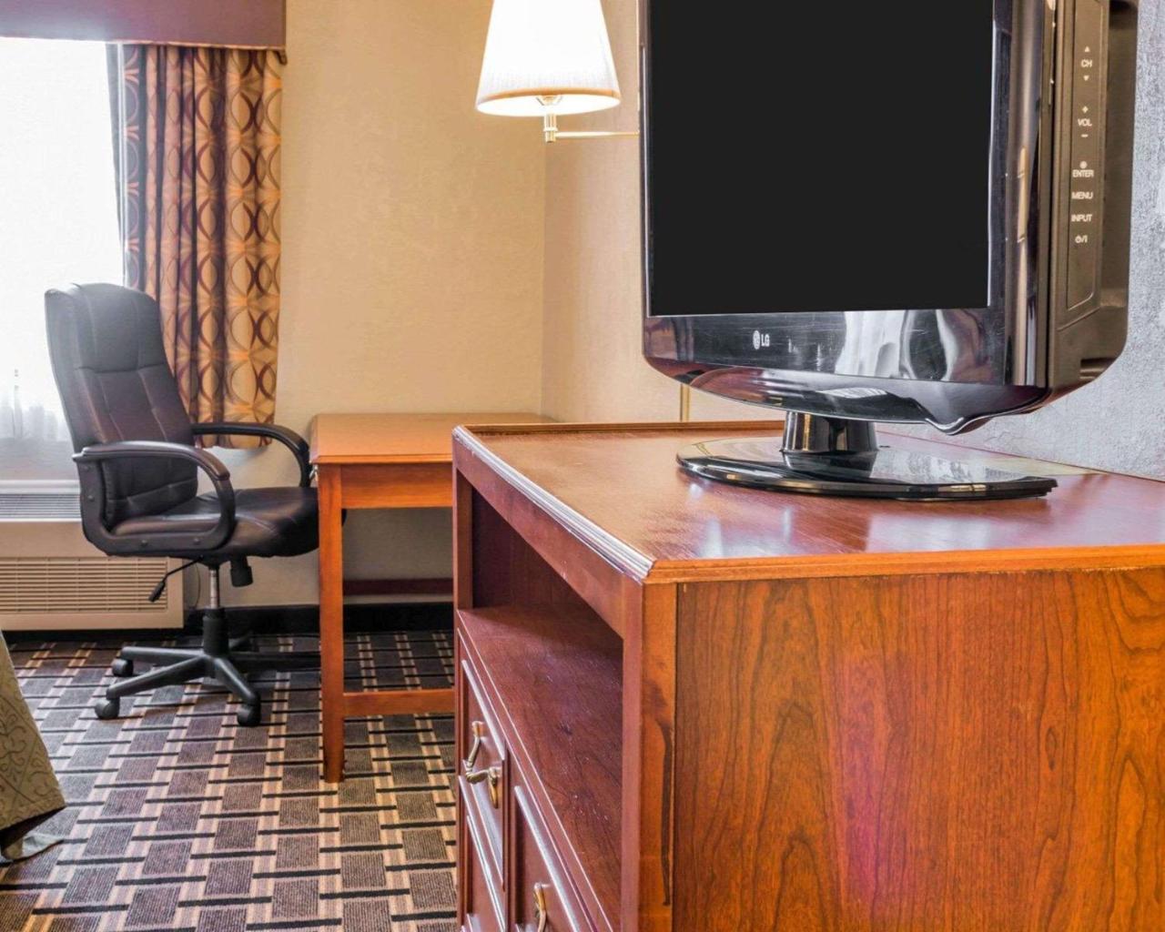 Quality Inn Grand Rapids North Walker Luaran gambar